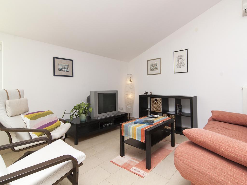 Apartments Ceja Near Sea Medulin Bilik gambar
