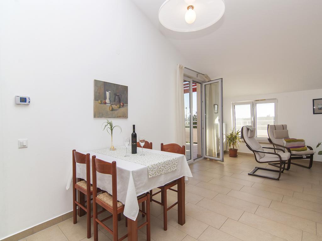 Apartments Ceja Near Sea Medulin Bilik gambar