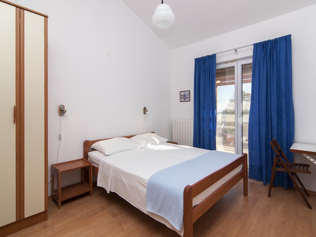 Apartments Ceja Near Sea Medulin Bilik gambar