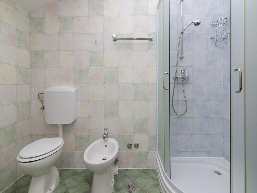 Apartments Ceja Near Sea Medulin Bilik gambar